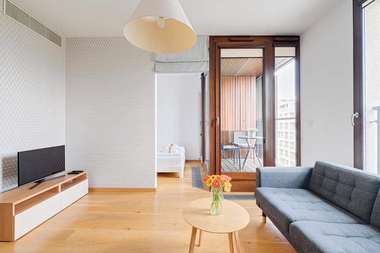 Aparthotel Kolejowa Apartamenty Warschau Buitenkant foto