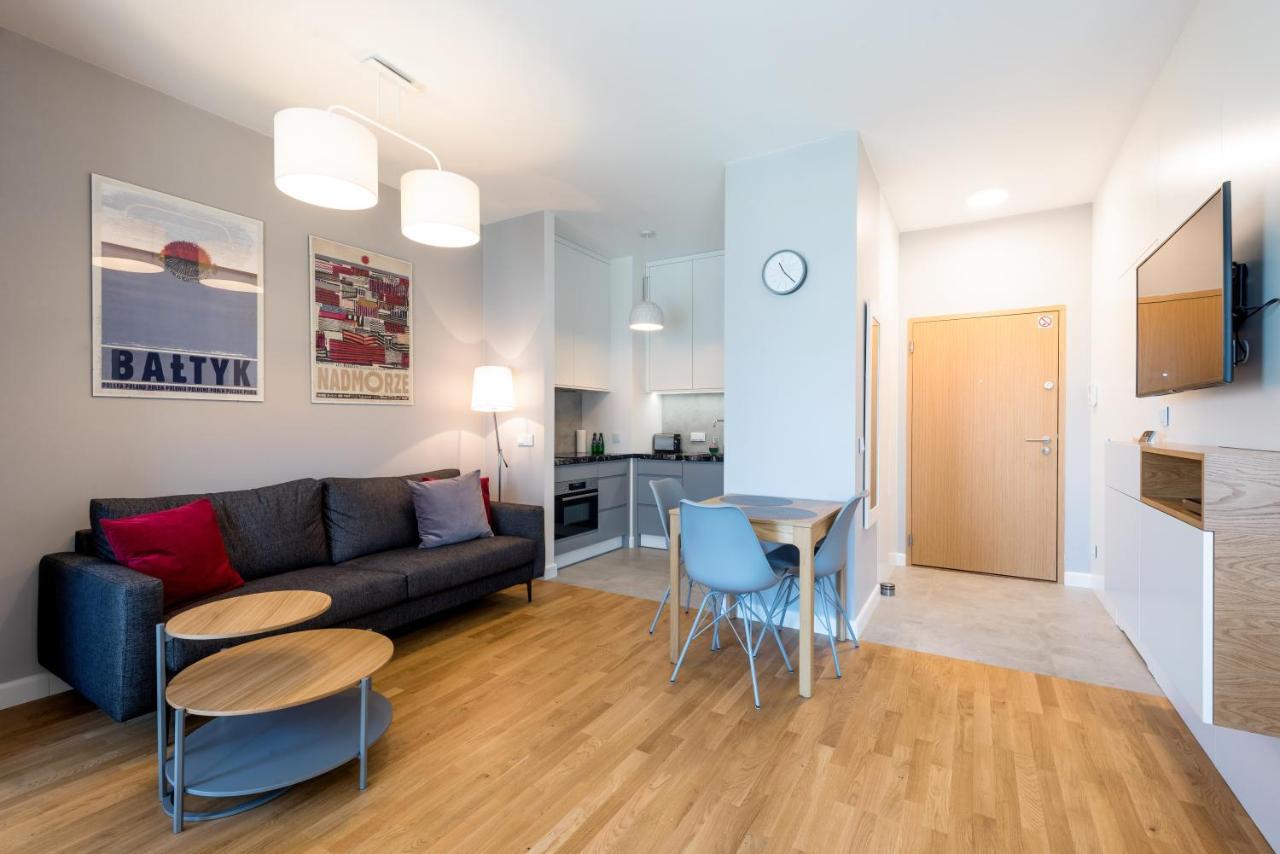 Aparthotel Kolejowa Apartamenty Warschau Buitenkant foto
